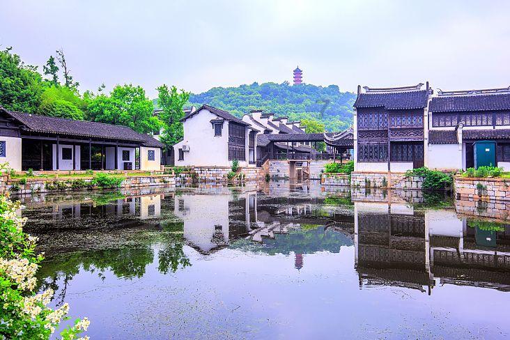 有一种友情叫谢娜何炅，那么何炅会什么时候放弃谢娜？游戏画面